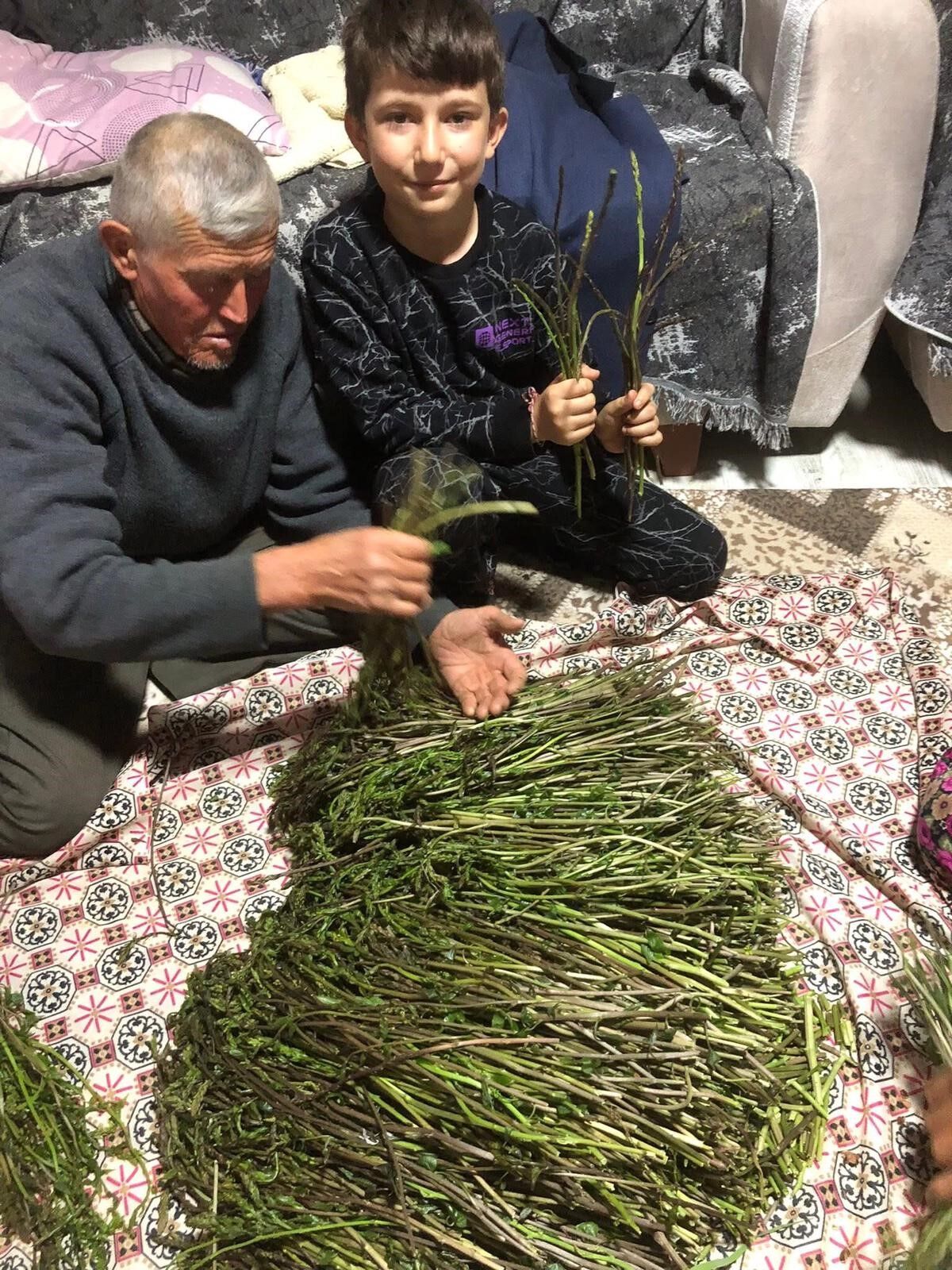 Sarıgöl’ün bereketli topraklarında yetişiyor! Pazarda 150 TL'ye satılıyor-4.2.