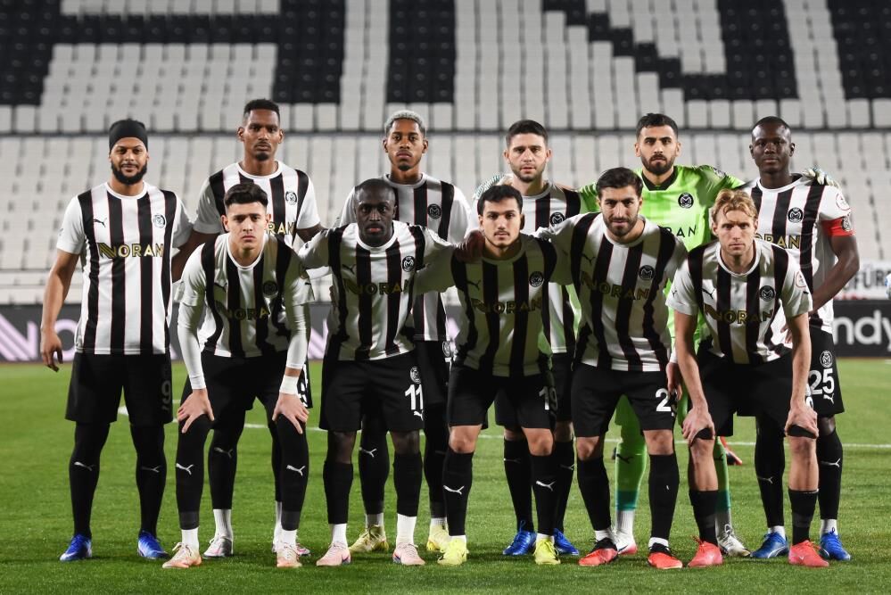 Manisa Futbol kulübü Galibiyeti Hedefliyor