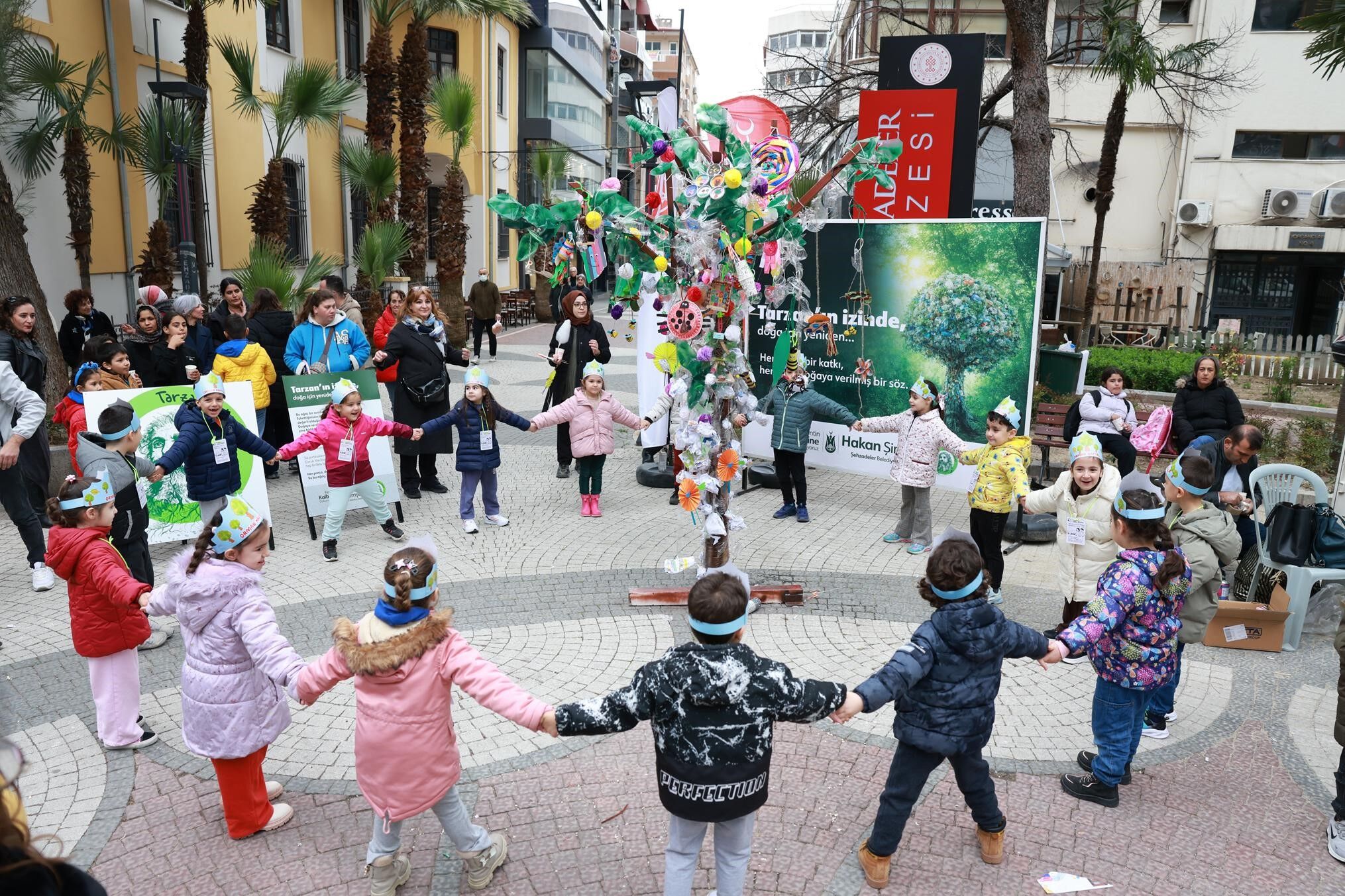 Manisa’da Atıklar Sanata Dönüştü!-1
