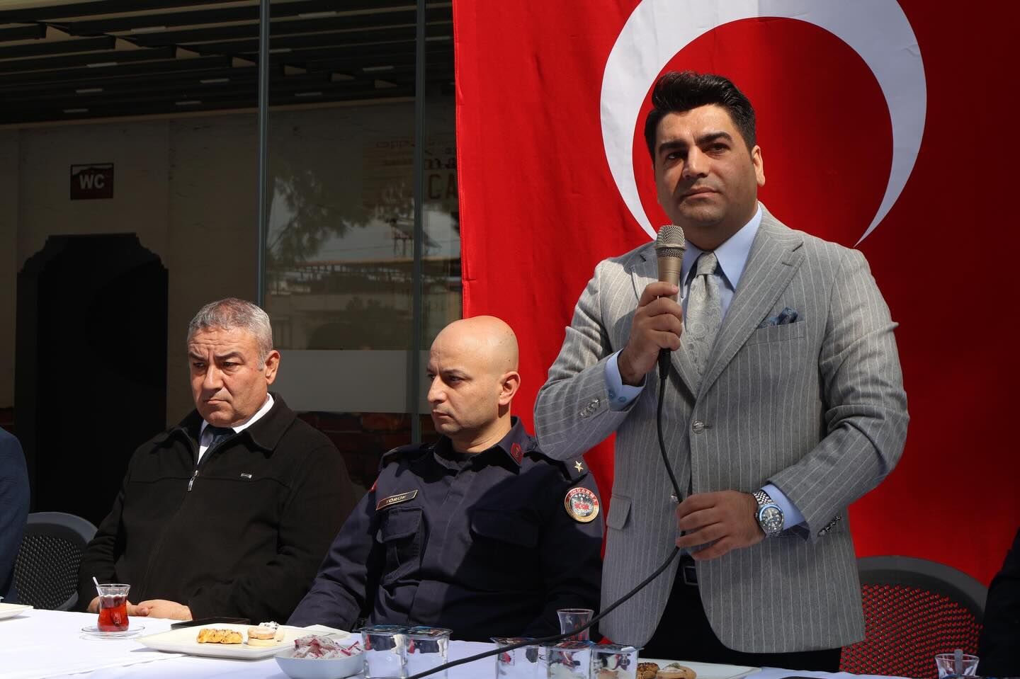 Ahmetli’de Nevruz Coşkusu Baharın Gelişi Heyecanla Kutlandı (2)