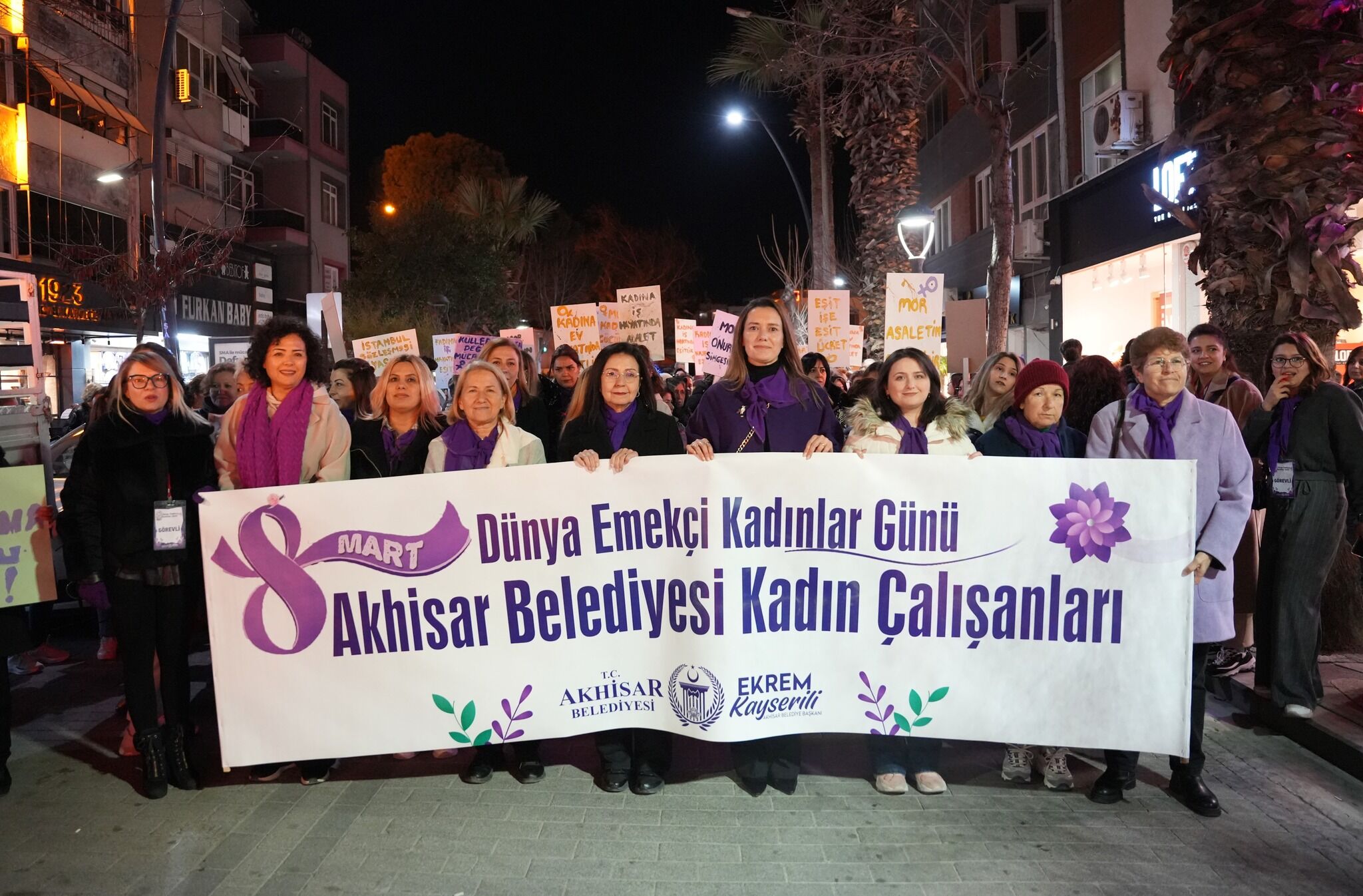 Akhisar'da 8 Mart Yürüyüşü (1)