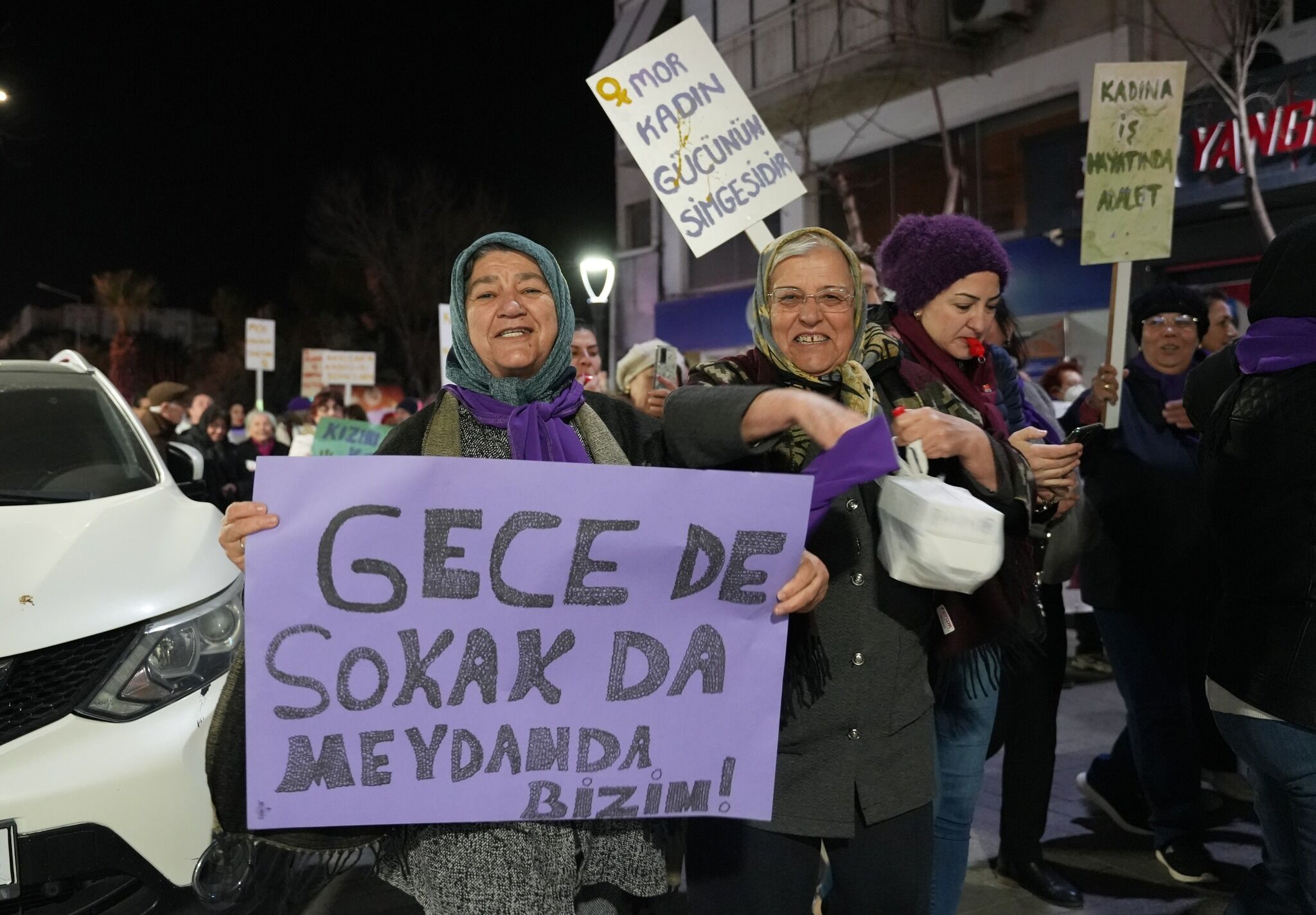 Akhisar'da 8 Mart Yürüyüşü (2)