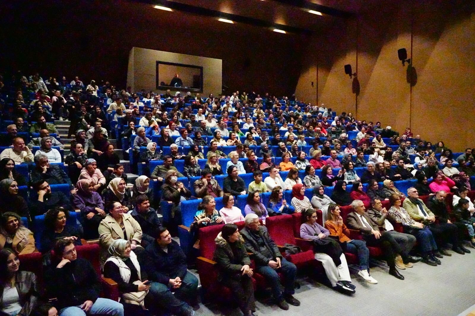 ‘Aşk I Müebbet' (1)