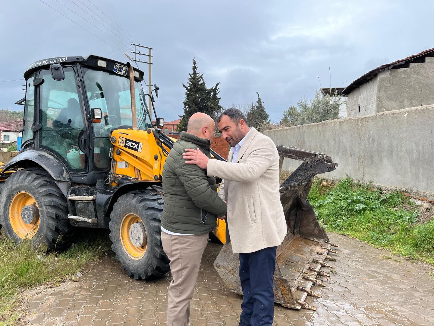 Başkan Aykan Sahada Incelemelerde Bulundu (4)
