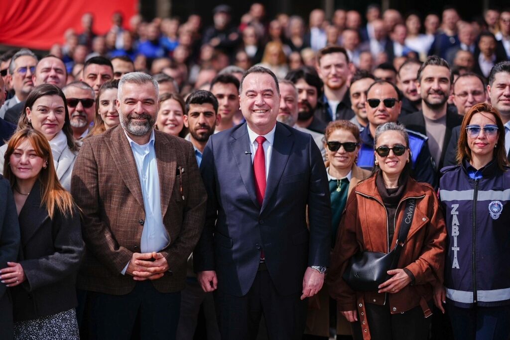 Manisa Büyükşehir Belediyesi'nde Bayramlaşma Töreni-2