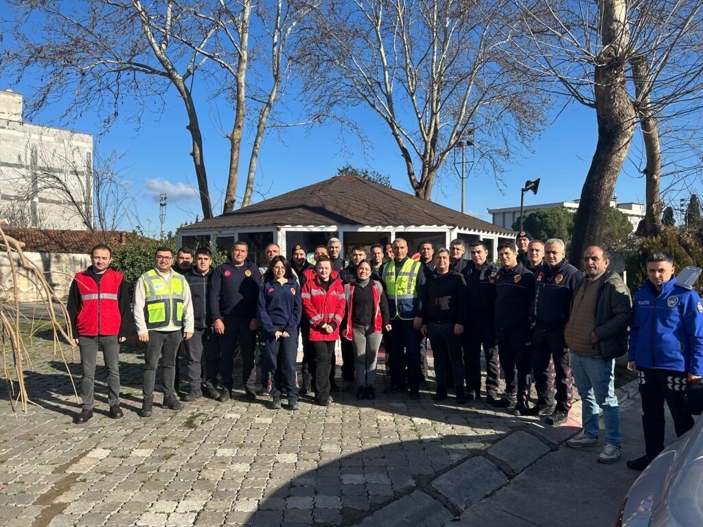 Manisa Büyükşehir Belediyesi’nden personele yüksekte çalışma eğitimi-.1.1