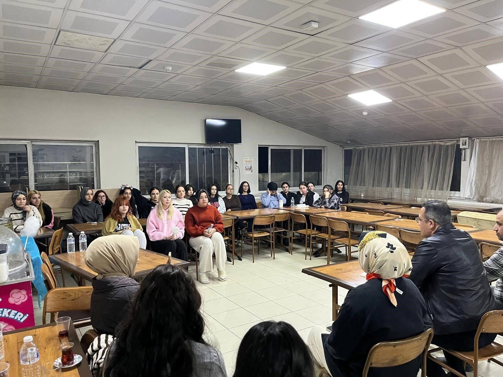 Kaymakam Halil Dalak, Geleneksel Lezzetleri Tattı! (1)