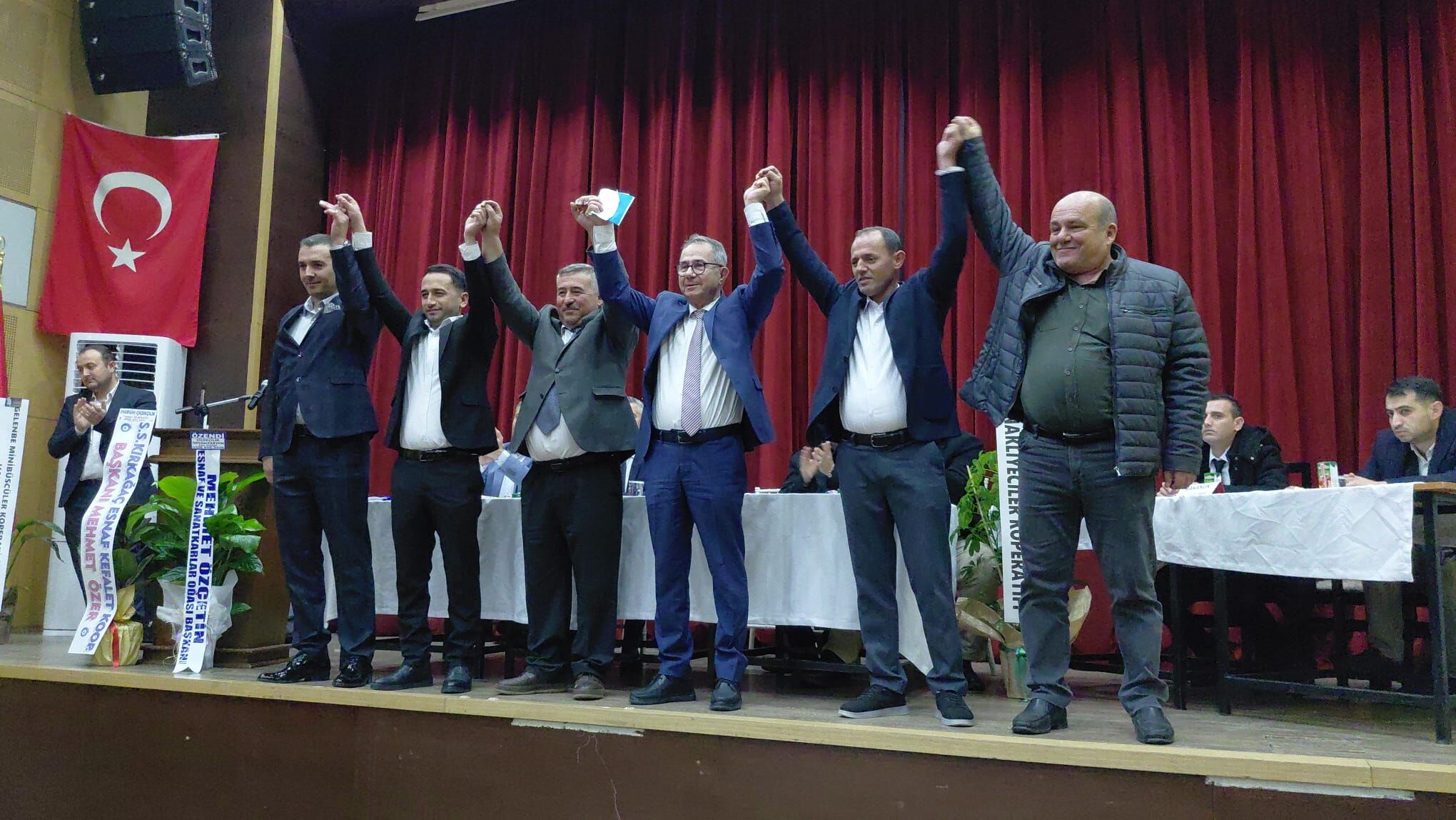 Kırkağaç Şoförler Ve Otomobilciler Esnaf Odası’nda Bayrak Değişimi (3)