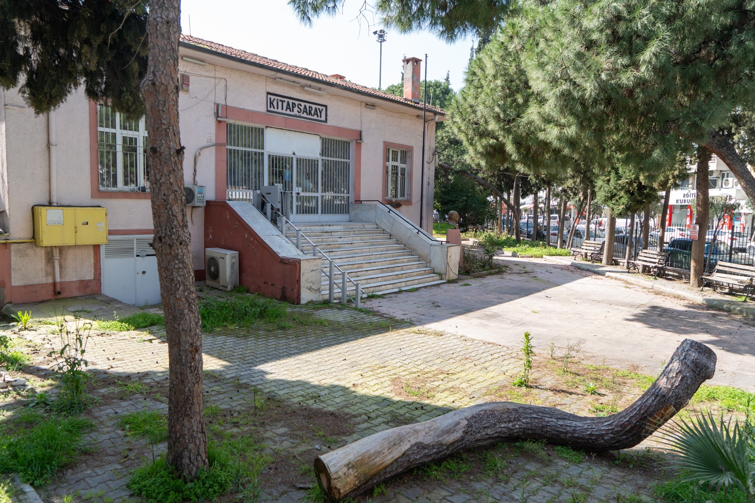 Manisa Kitapsaray (3)