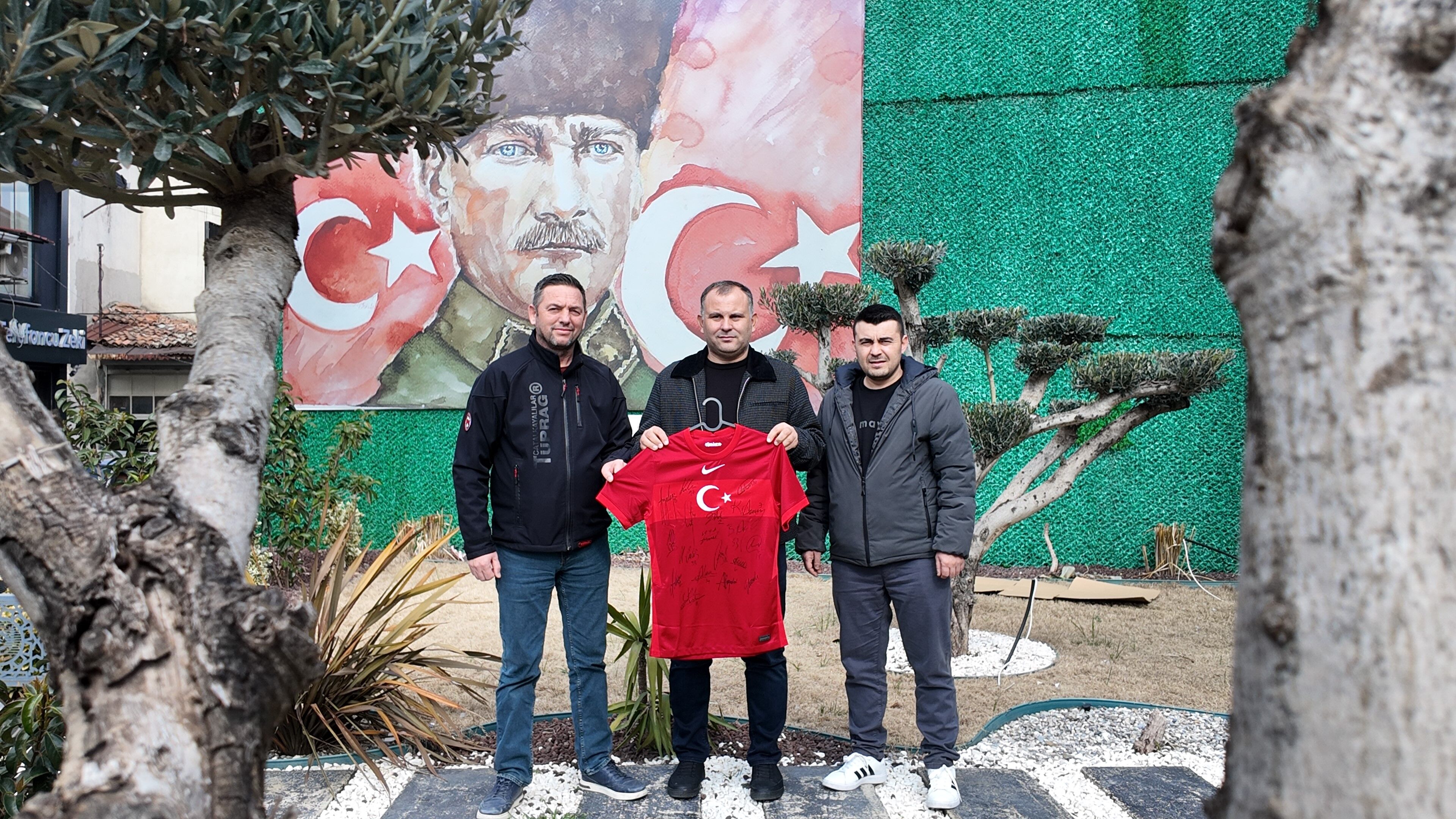 Manisa'da Dmd Hastası Rahmi Kerem Için Seferberlik! (3)