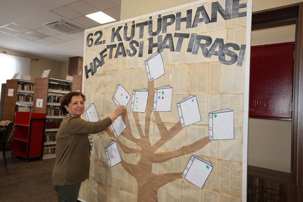 Manisa'da Kitap, Kahve, Kurabiye Buluşması (1)