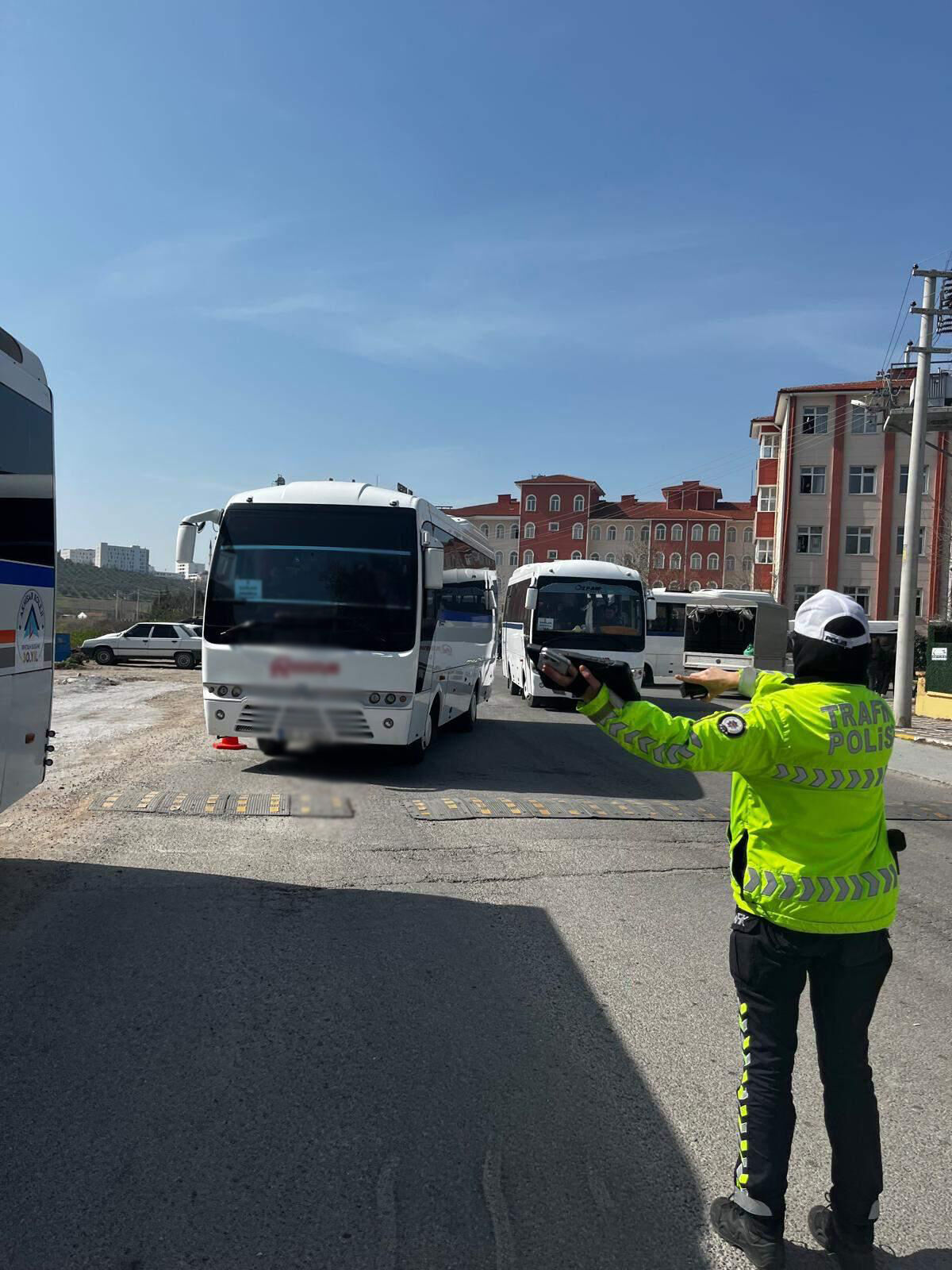Manisa'da Korsan Taşımacılığa Geçit Yok! (2)