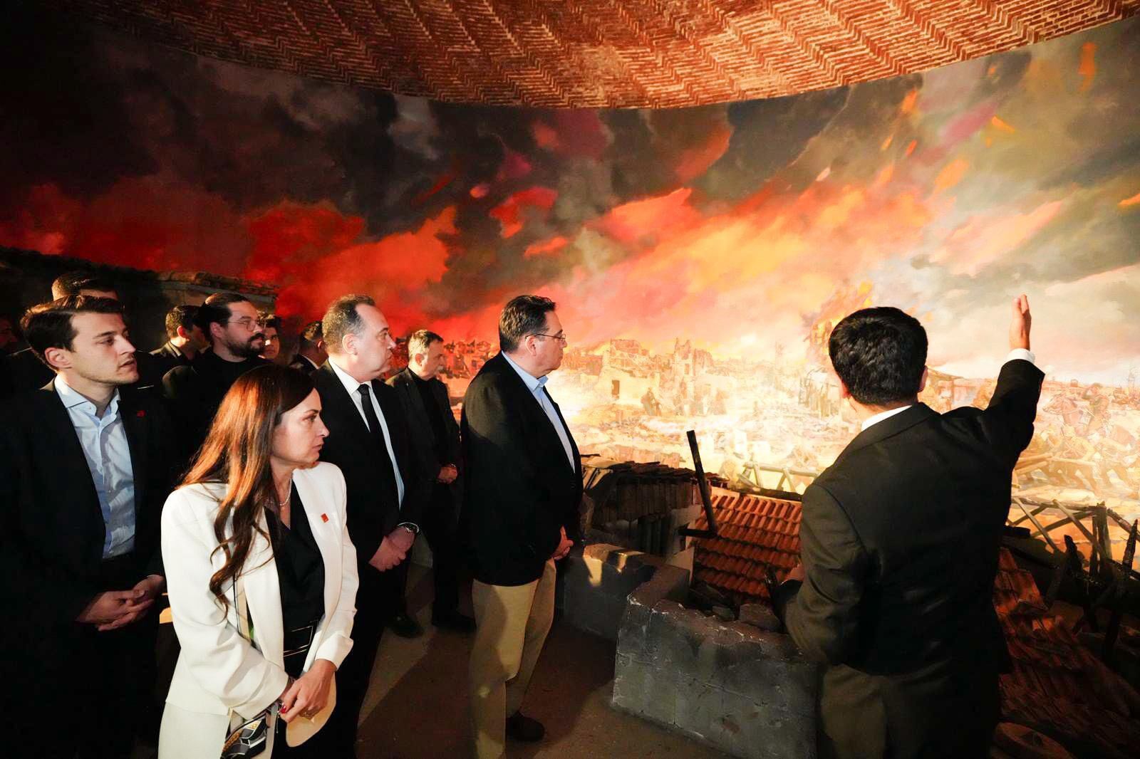 Manisa’da Milli Savunma Politikaları Masaya Yatırıldı (4)