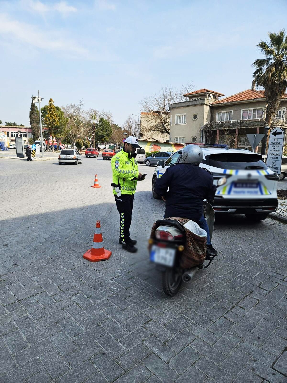 Manisa’da Motosiklet Sürücülerine Denetim! (1)