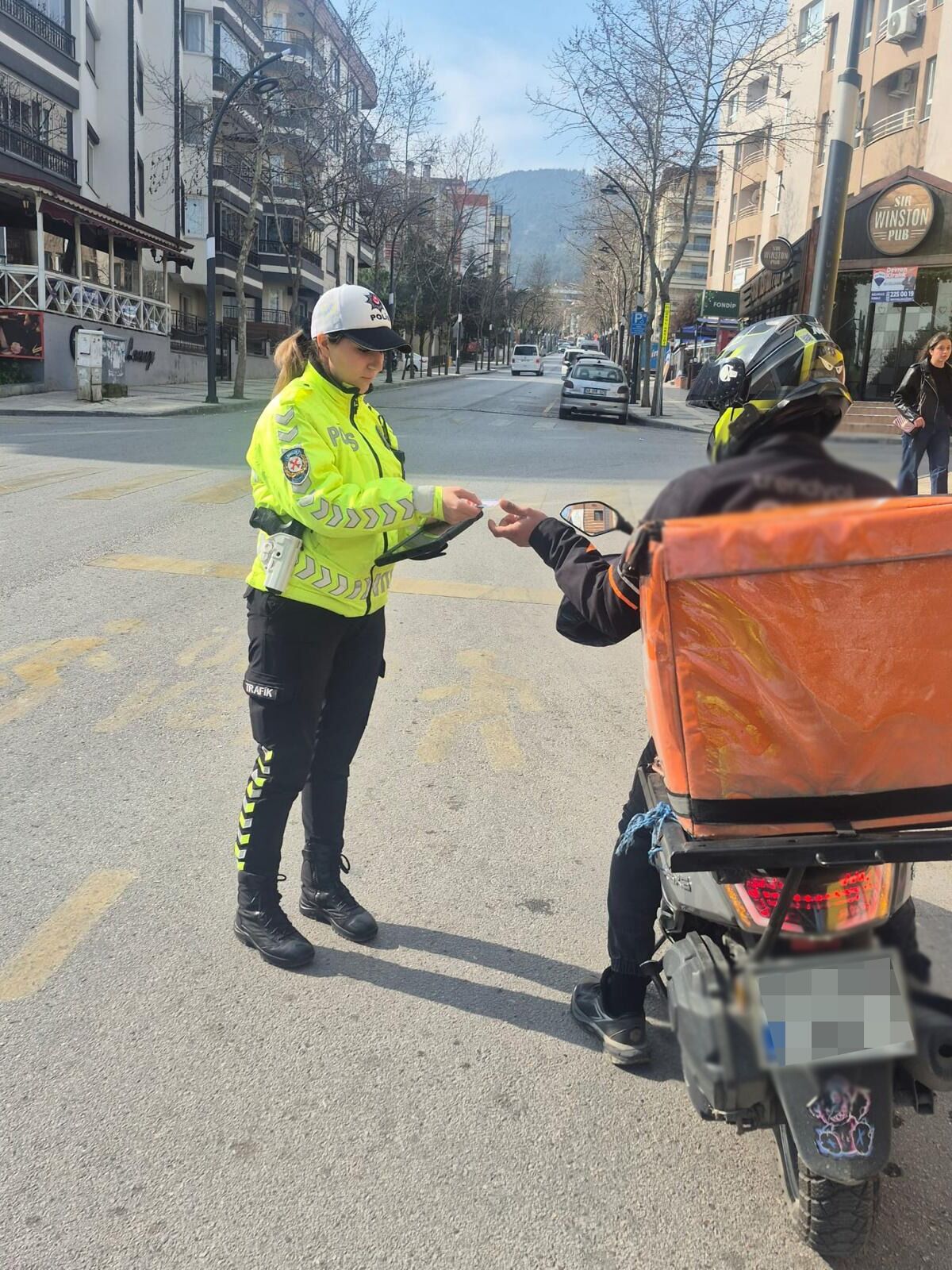Manisa’da Motosiklet Sürücülerine Denetim! (3)