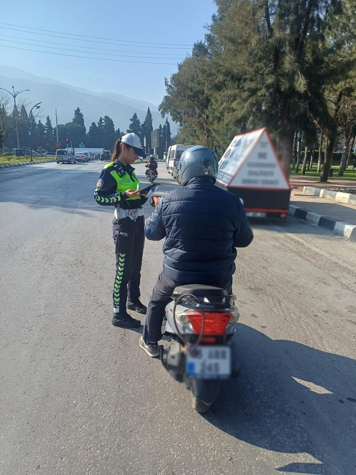 Manisa’da Motosiklet Sürücülerine Denetim! (4)