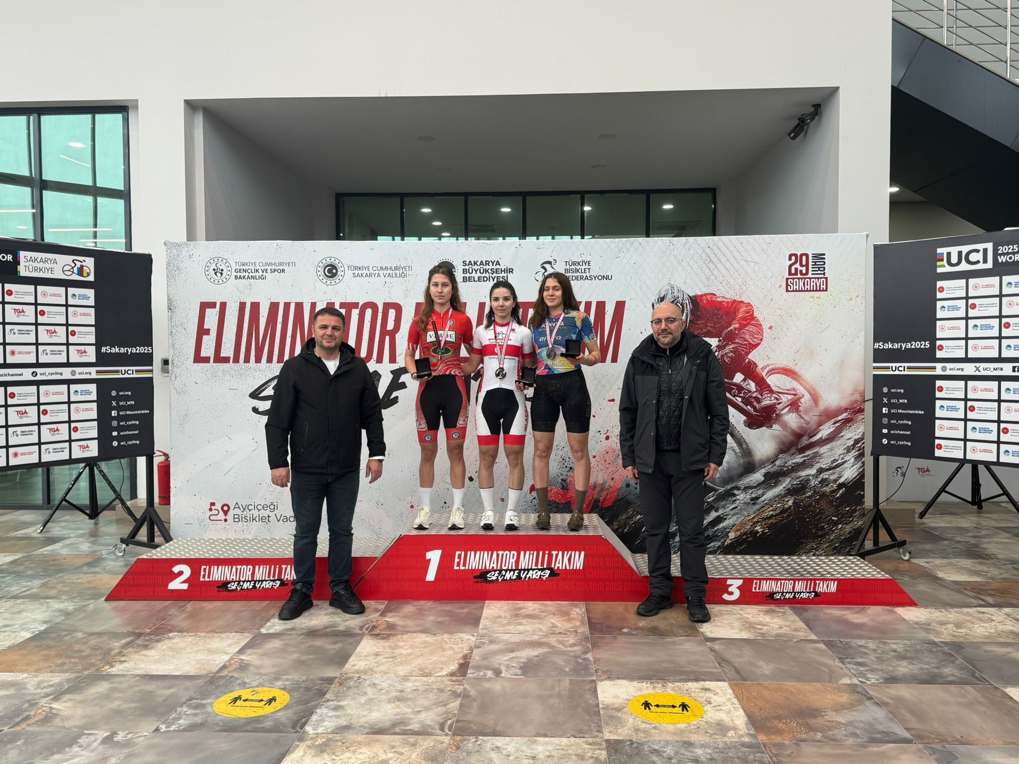 Manisalı Genç Sporcu Dünya Yolcusu! (3)