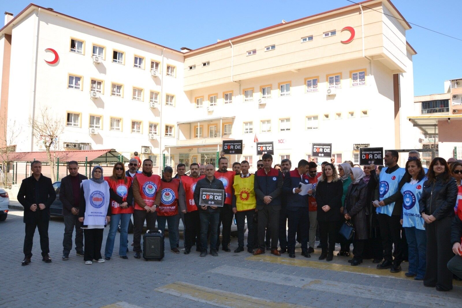 Öğretmene Tehdit (1)