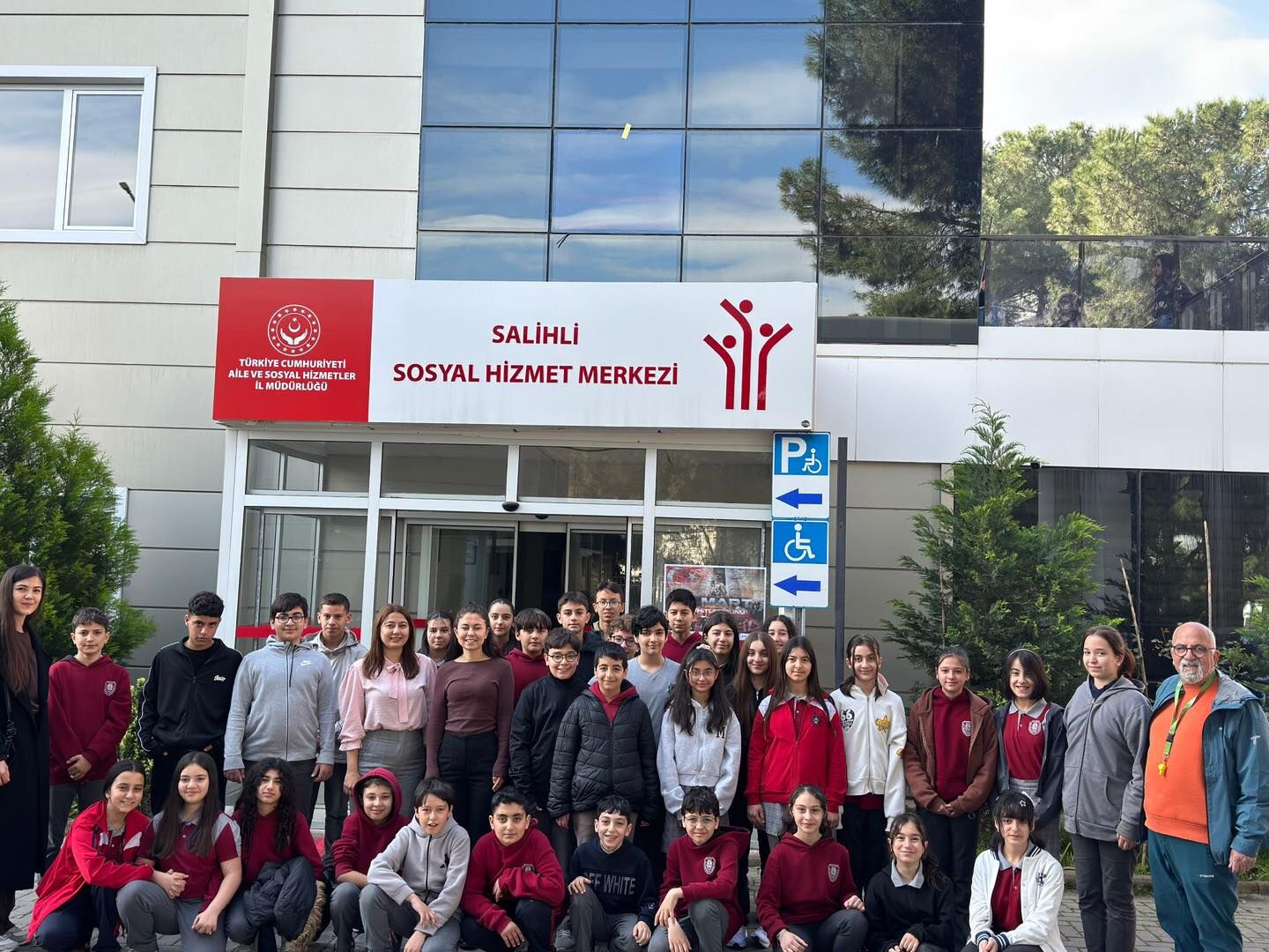 Salihli Altınordu Ortaokulu (2)