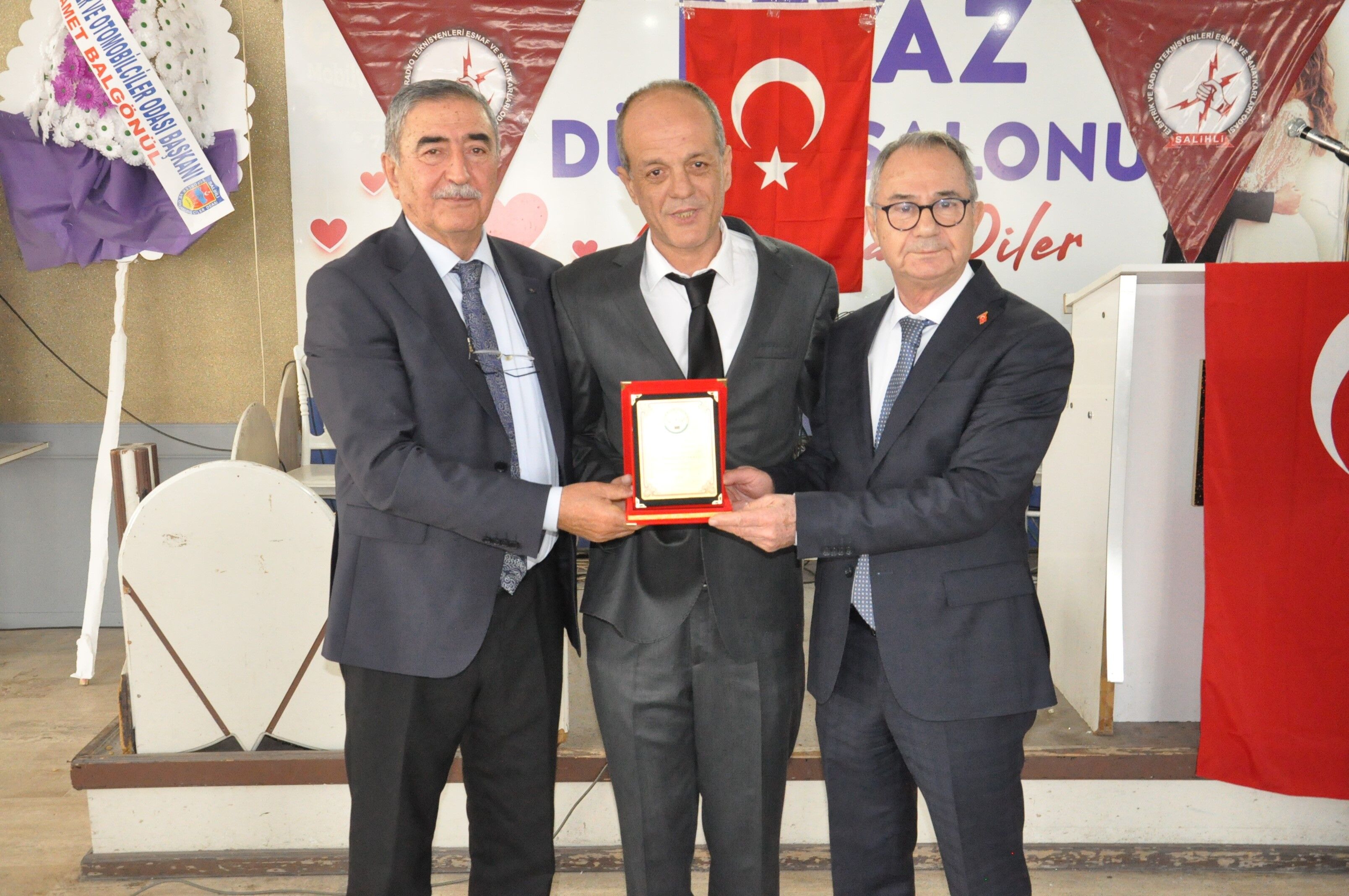 Salihli Elektrikçiler Odası’nda Yeni Başkan Bilgiç (1)