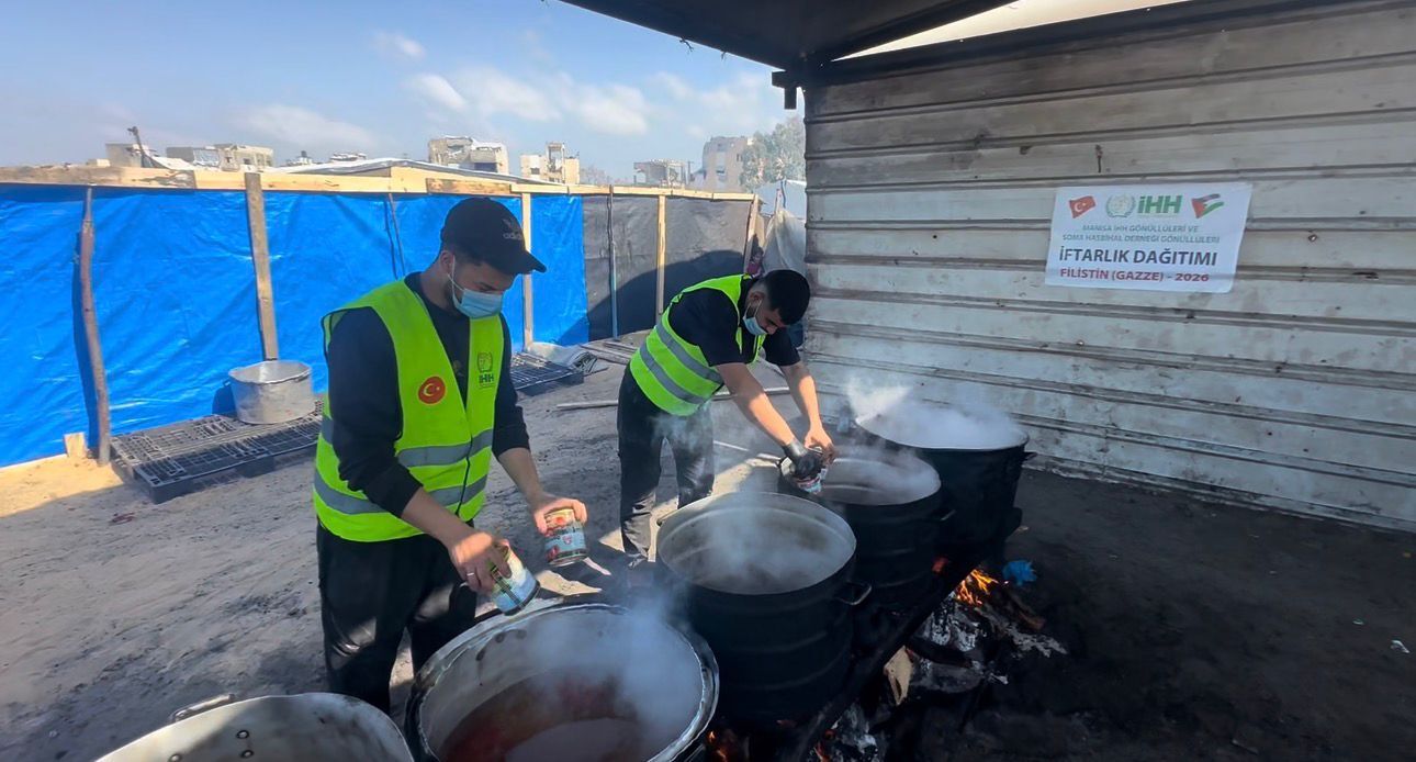 Soma Hasbihal Derneği’nden Gazze’ye İftar Desteği (3)