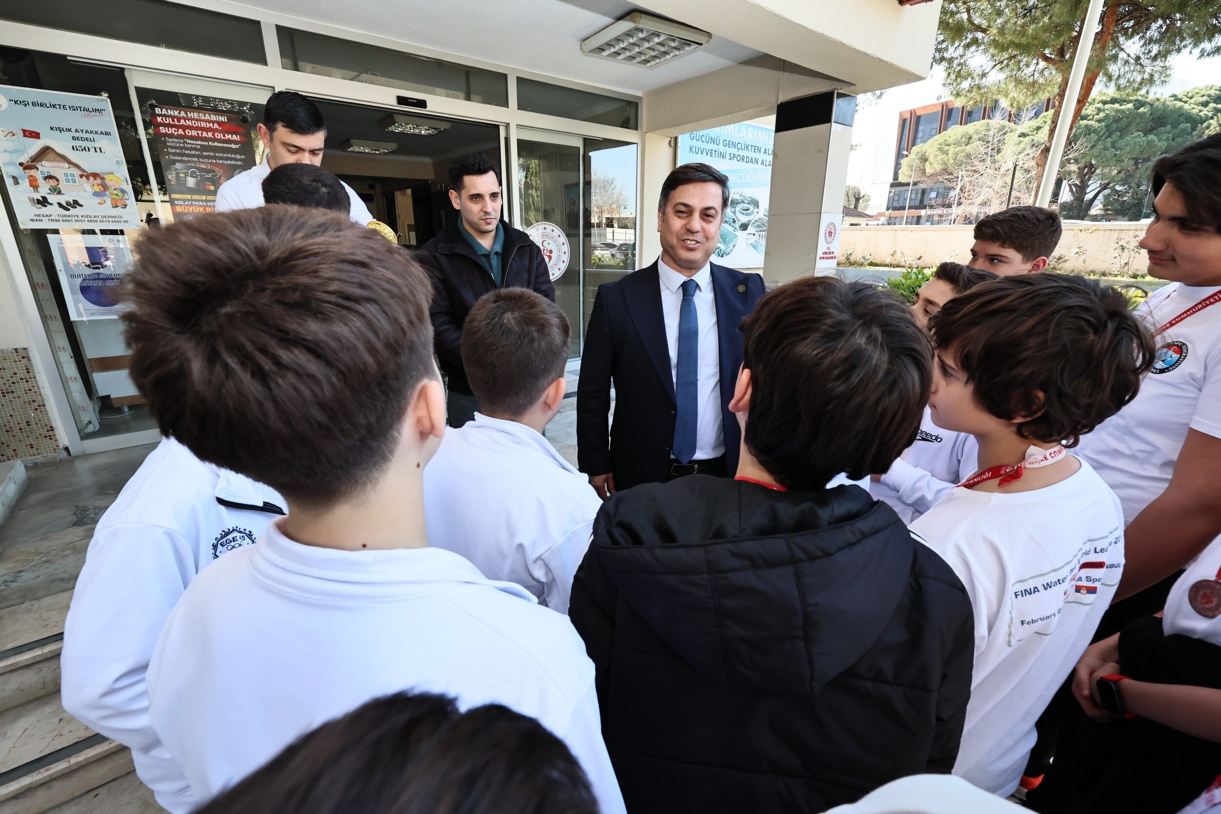 Su Topu Sporcuları (1)