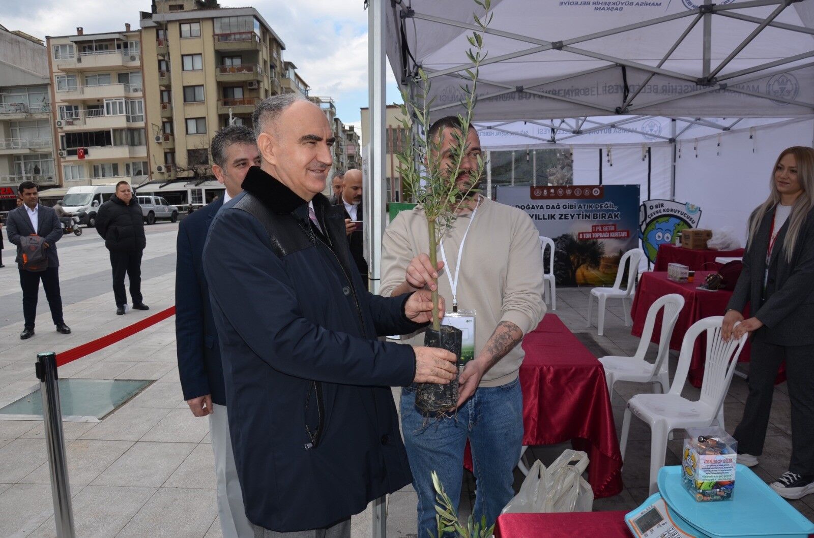 Vali Özkan Fidan (2)