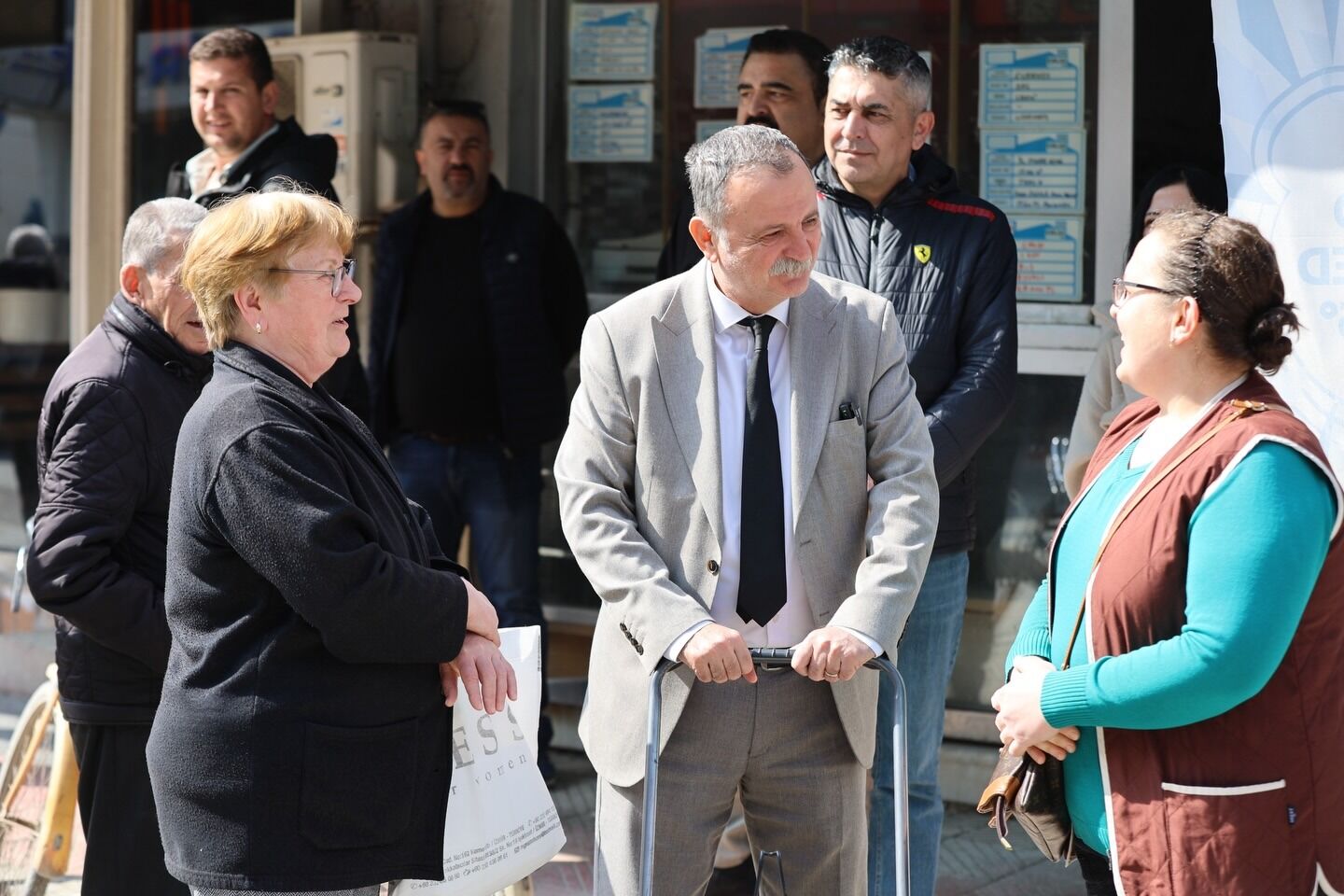 Muradiye’de altyapı hamlesi: 'Bir buçuk yıl sonra sorun kalmayacak'-.1.1