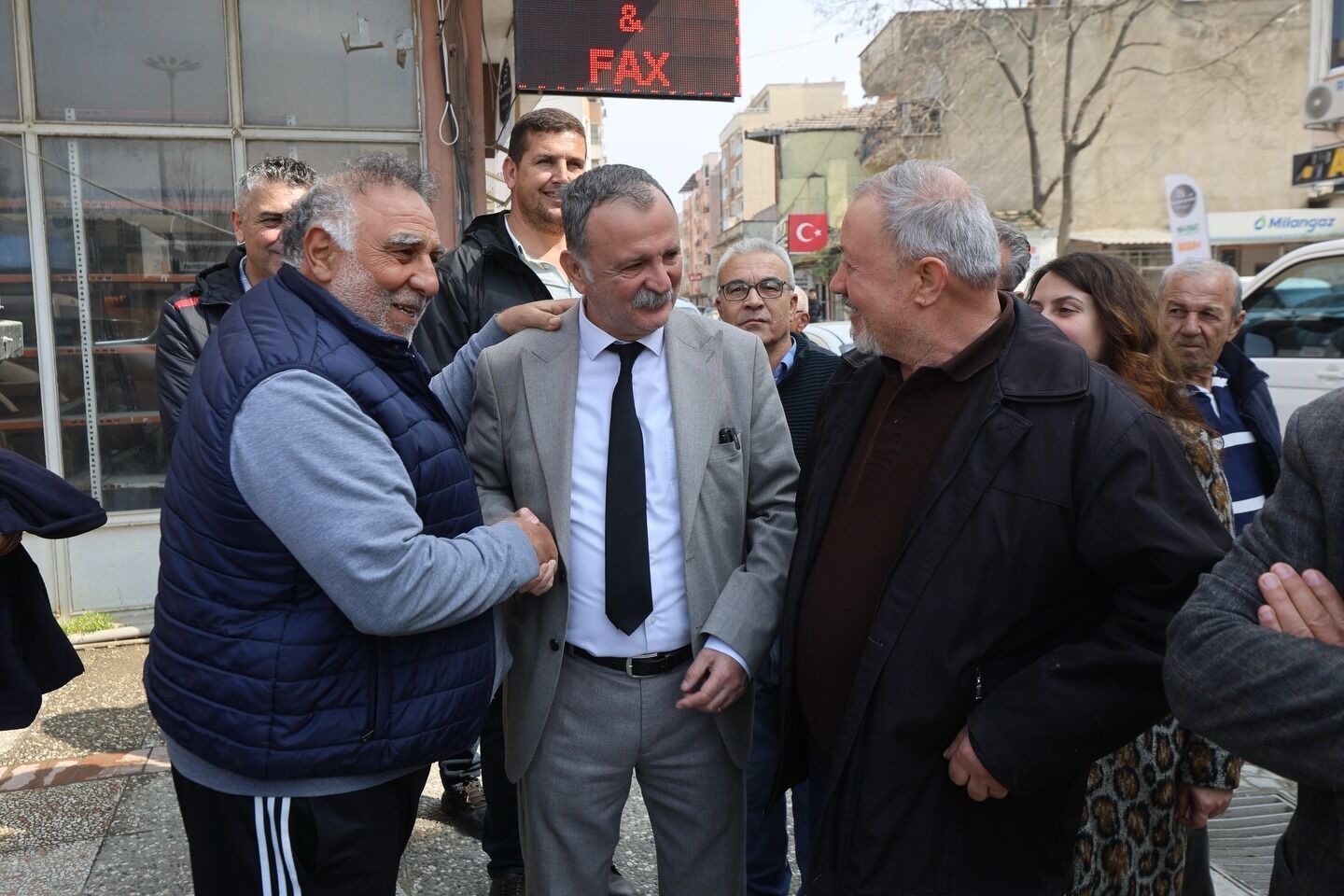 Muradiye’de altyapı hamlesi: 'Bir buçuk yıl sonra sorun kalmayacak'-.2.2.1