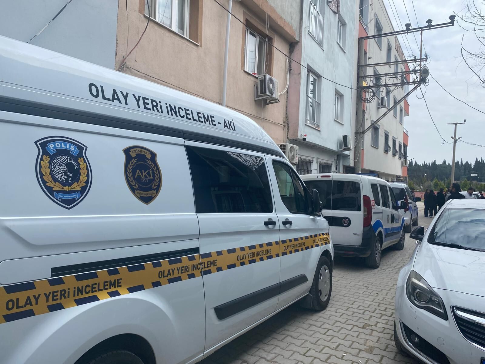 Manisa'da bir kadın bileklerini keserek hayatına son vermek istedi-2.2