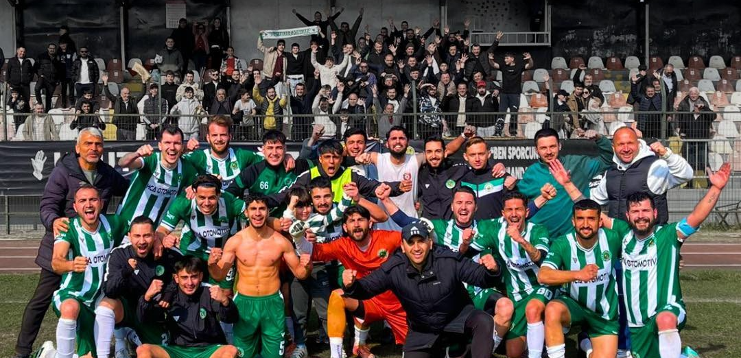 Manisa SAL'da lider Bakırspor-.1