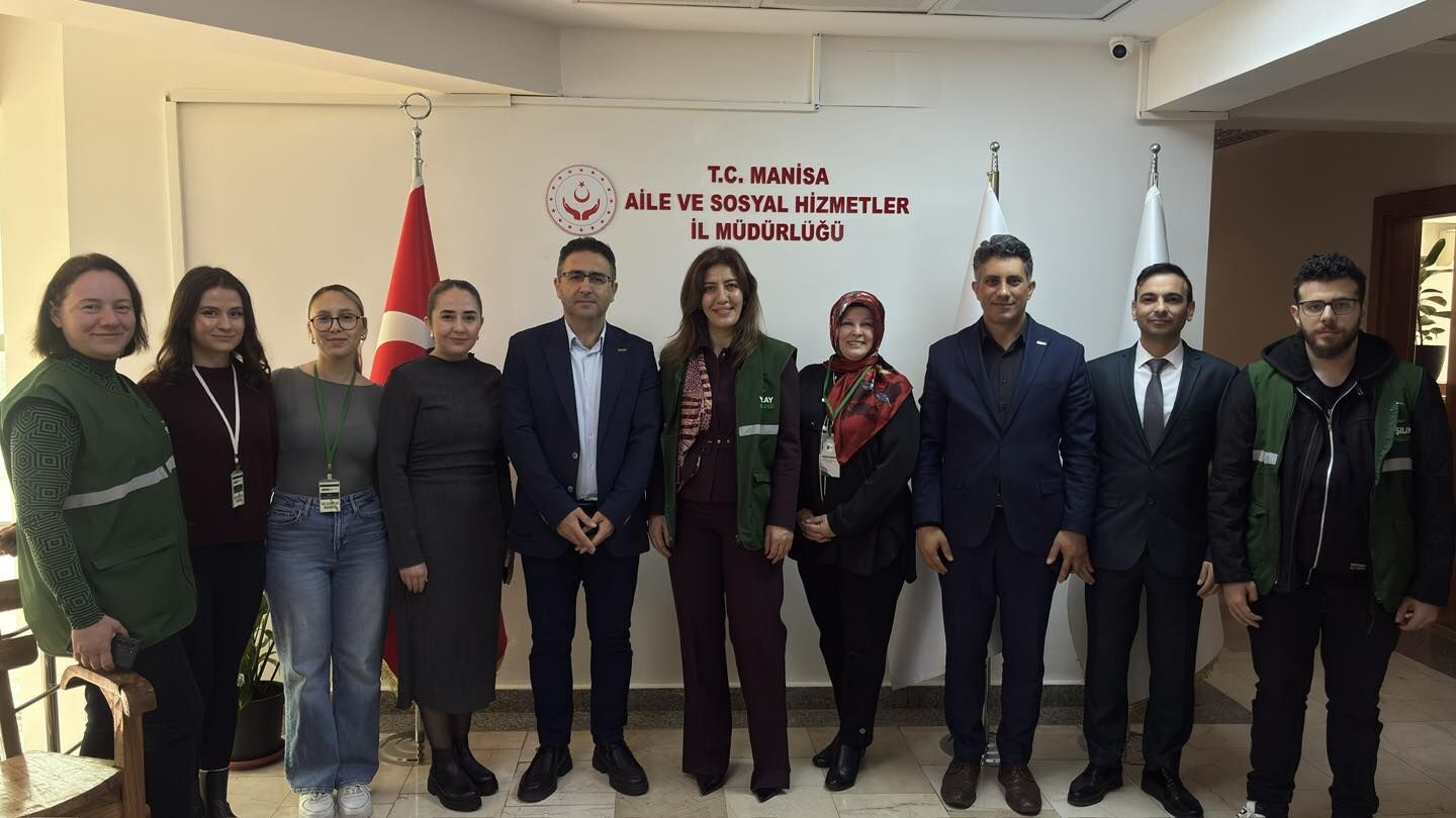 Yeşilay’dan Manisa Aile ve Sosyal Hizmetler İl Müdürlüğü’ne Ziyaret