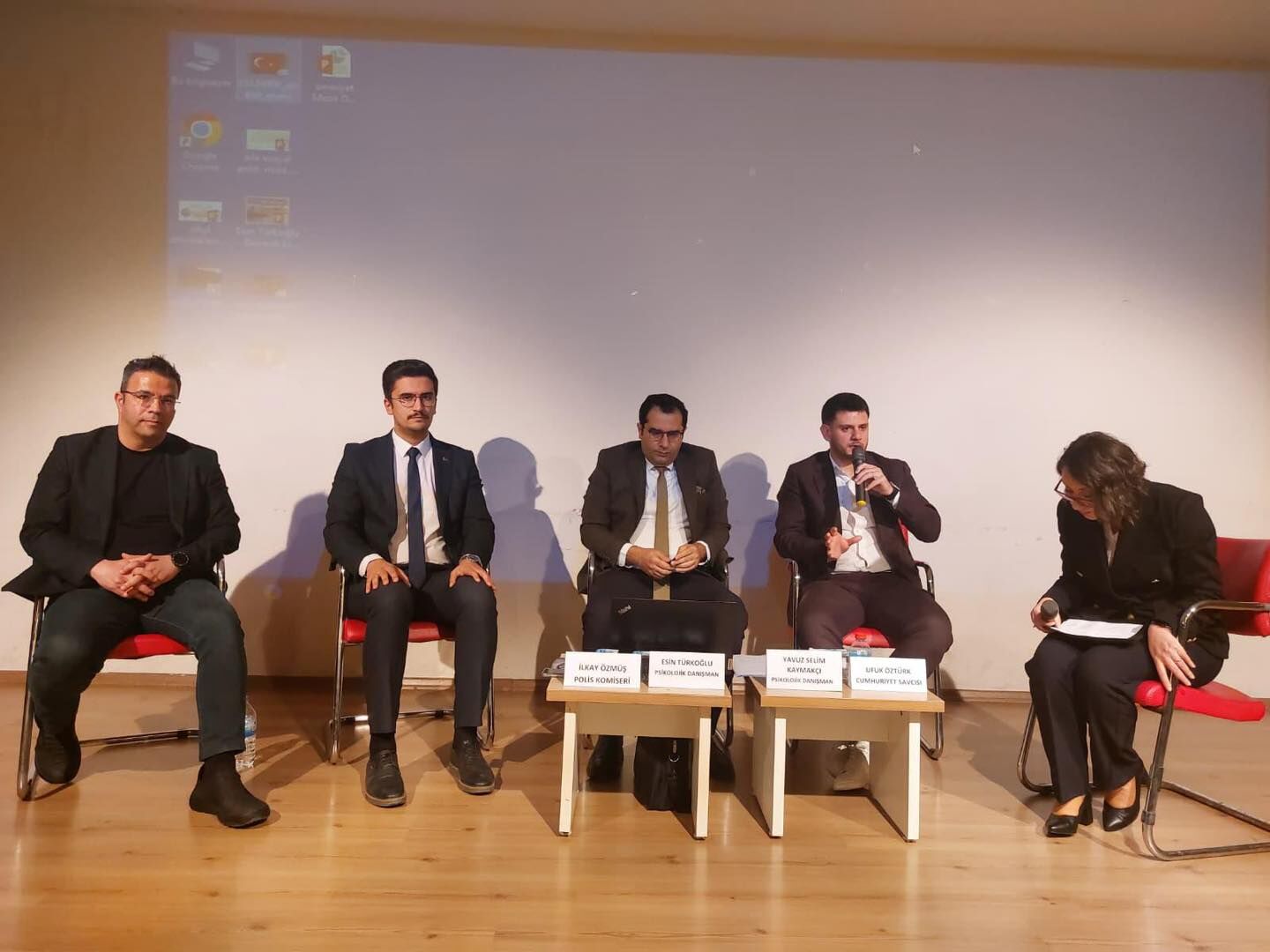 Manisa’da Ailelere Yönelik Önemli Panel