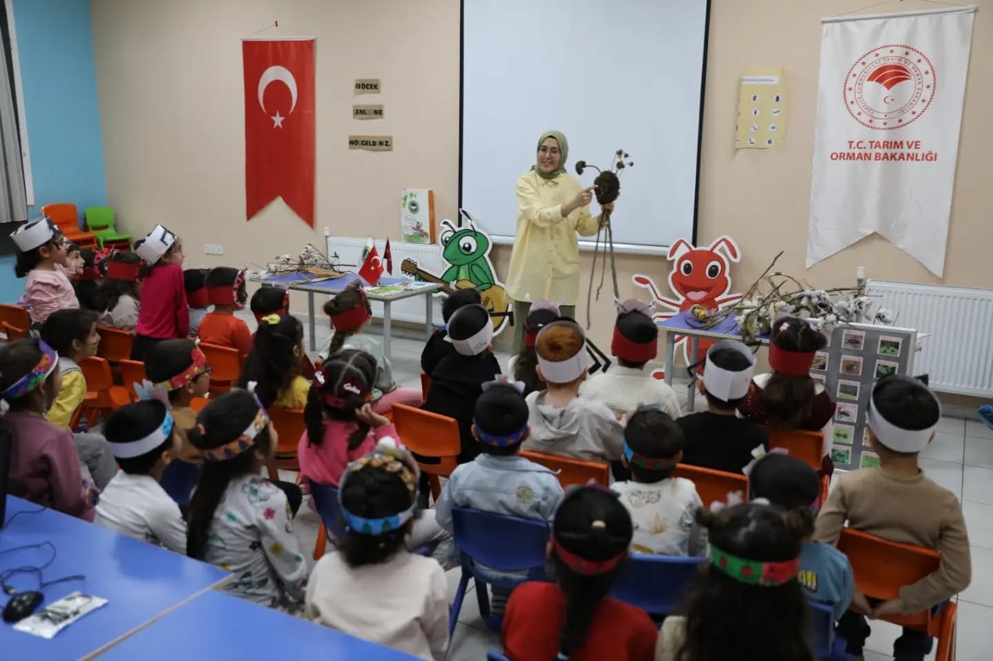 Manisa’da miniklere 