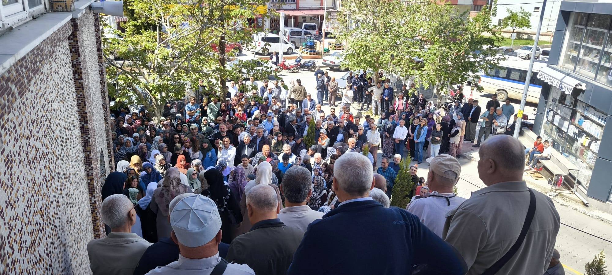 Sarıgöl’de hacı adayları dualarla kutsal topraklara uğurlandı