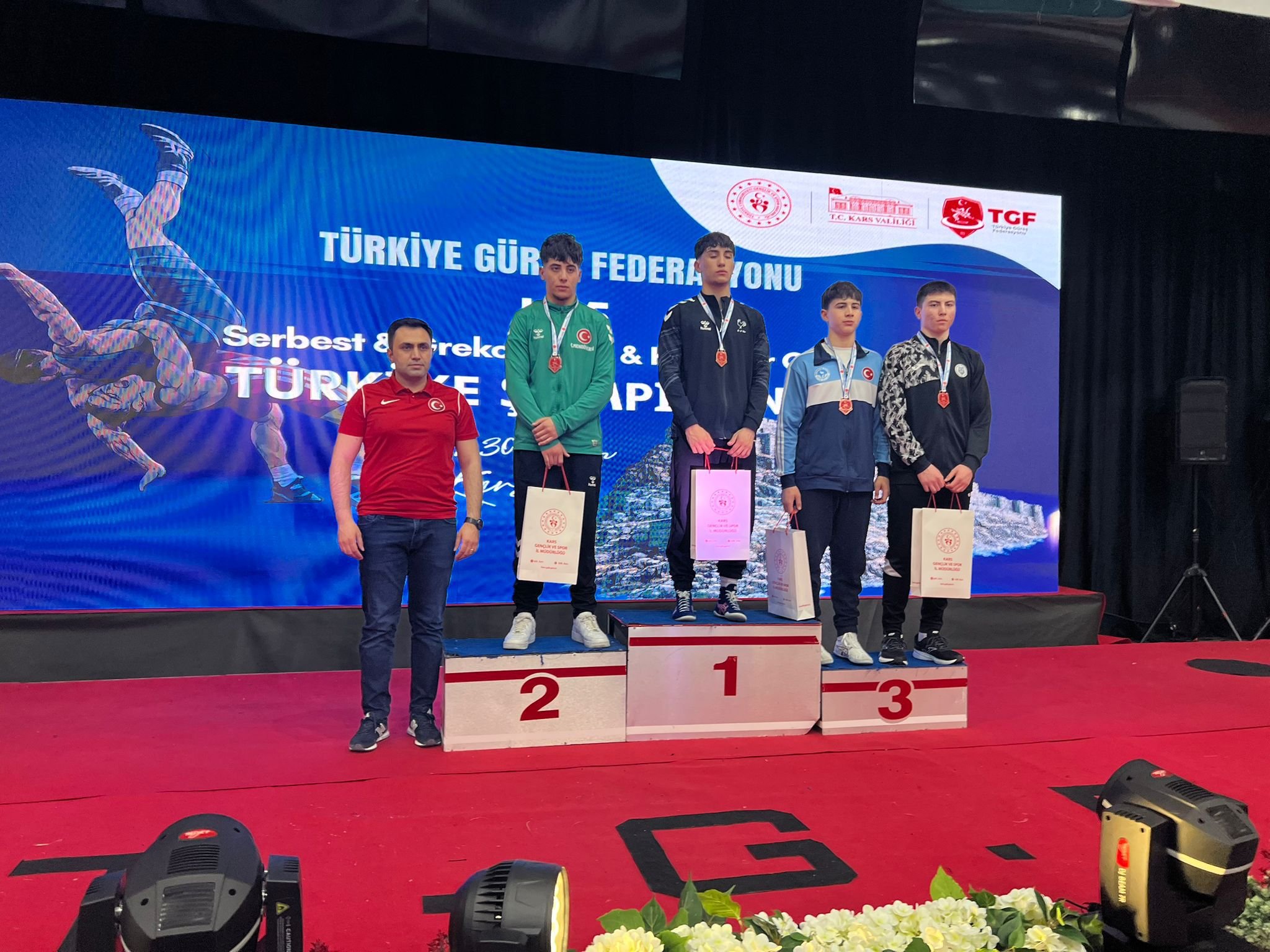 687038111 1283596490528269 3091467787556935411 N