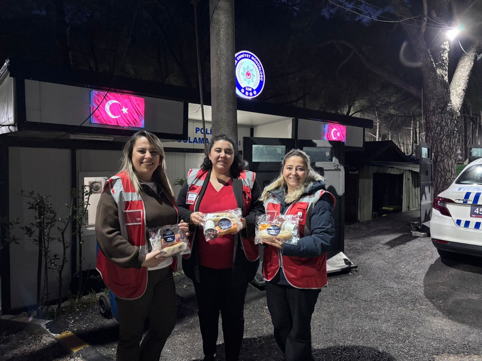 Yunusemre Belediyesi’nden Polis Günü’nde anlamlı dayanışma-3