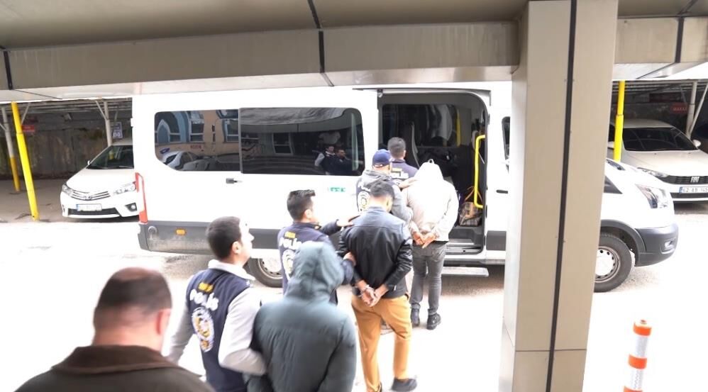 Manisa Dahil 5 İlde Dev Operasyon: Kripto Şebekesine Darbe!