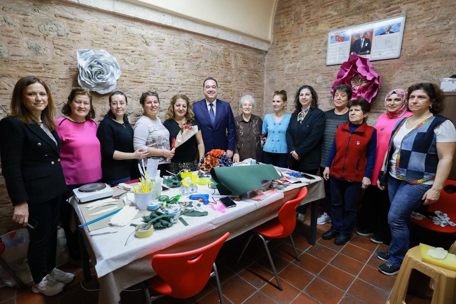 Başkan Dutlulu'dan kursiyerlere anlamlı ziyaret-.4.1