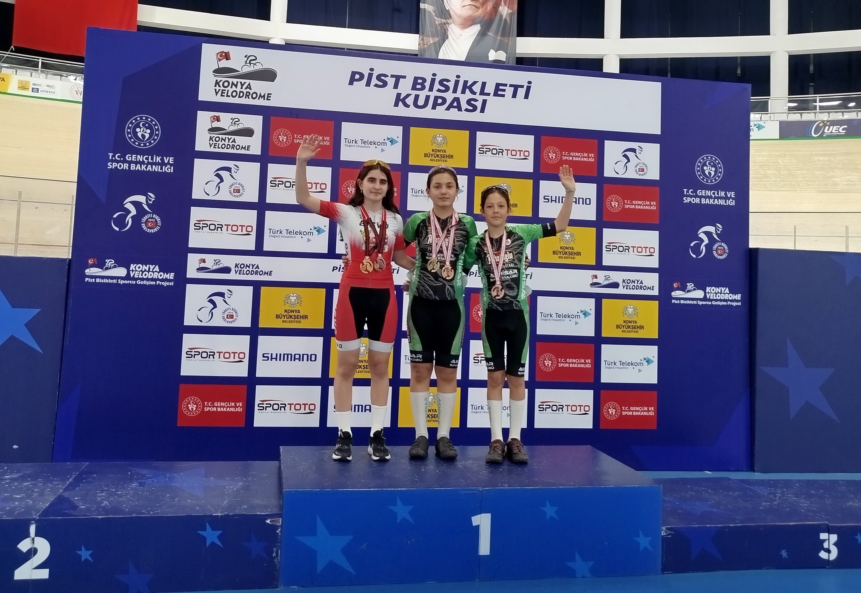 Akhisarlı pedallar Konya’da zirvede-2