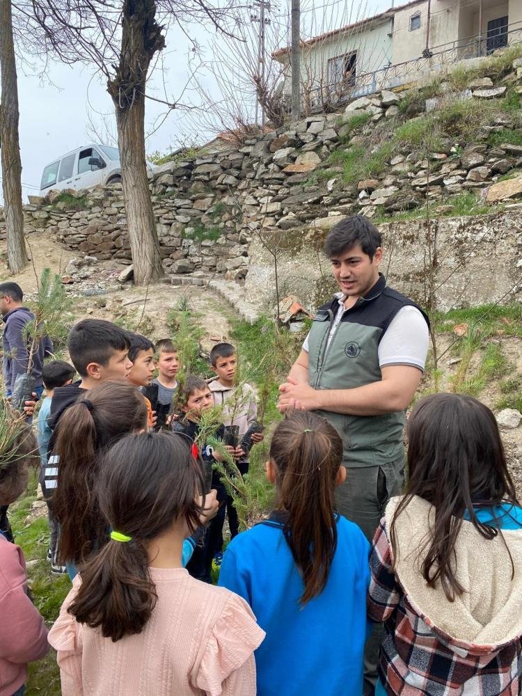 Sarıgöl’de öğrencilere doğa bilinci aşılanıyor-2