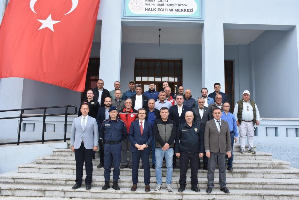 Salihli'de yangınla mücadele seferberliği!