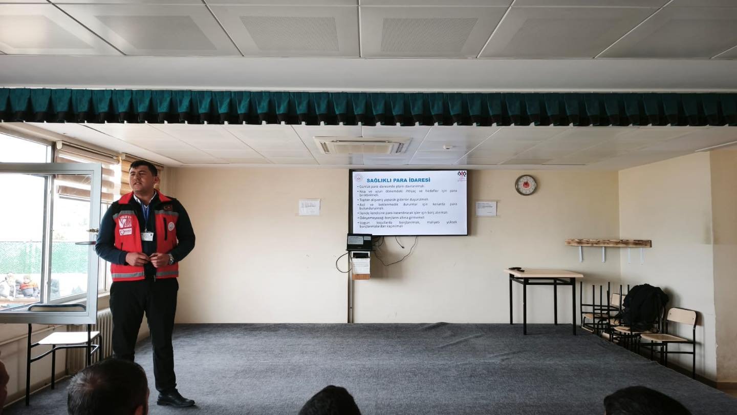 Aile Bütçesi Ve Kaynak Yönetimi Konulu Eğitim (2)