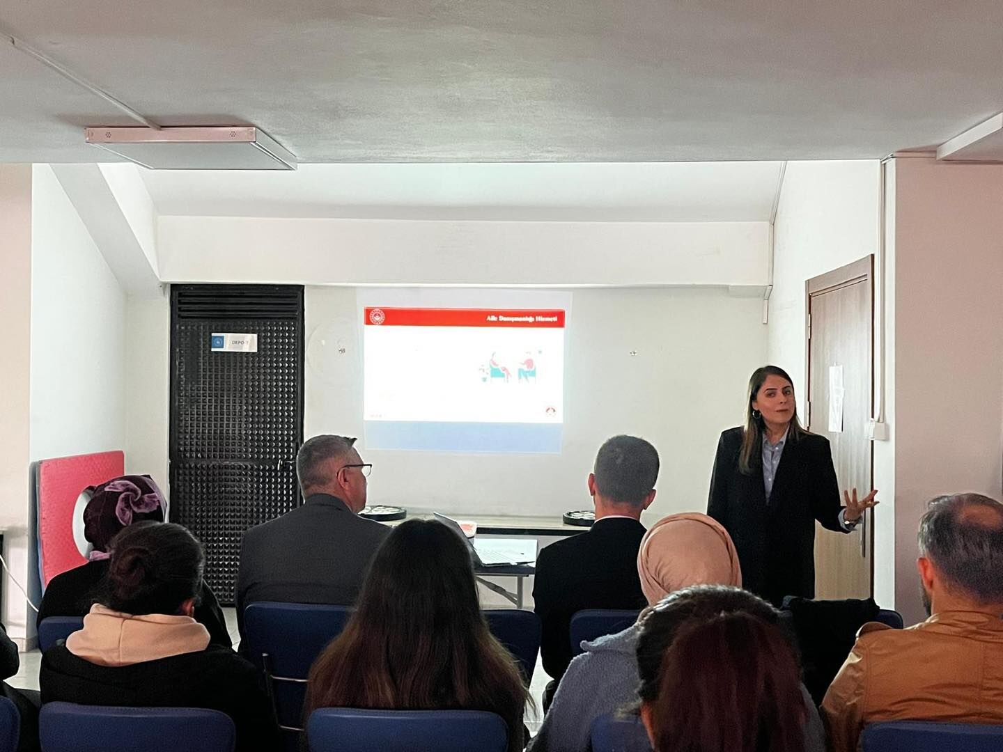 Alaşehir Gençlik Ve Spor İlçe Müdürlüğü Personeline (3)