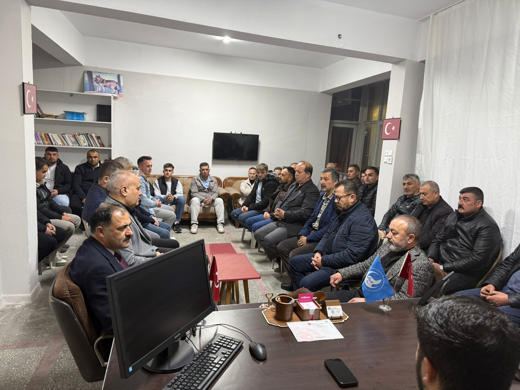 Alparslan Türkeş Demirci'de (3)