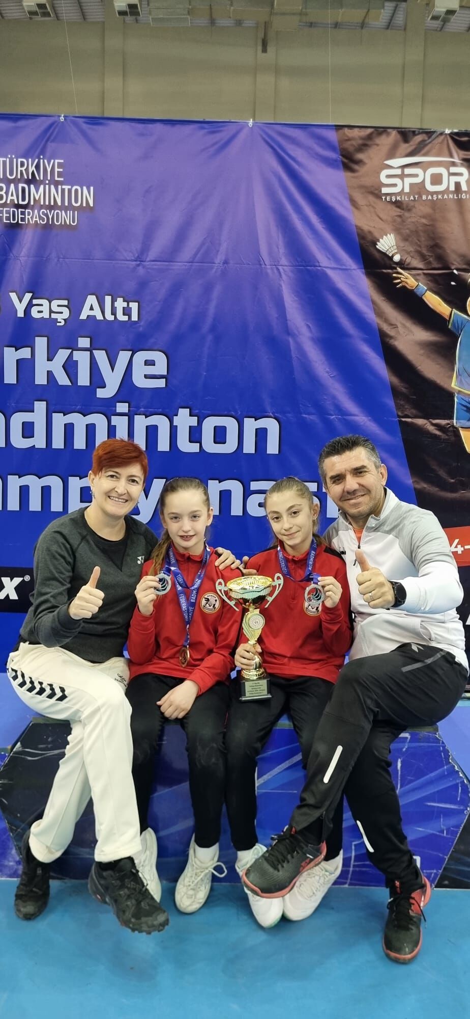 Amasya'da Manisa Rüzgarı Badmintonda Türkiye Şampiyonu Oldu! (2)