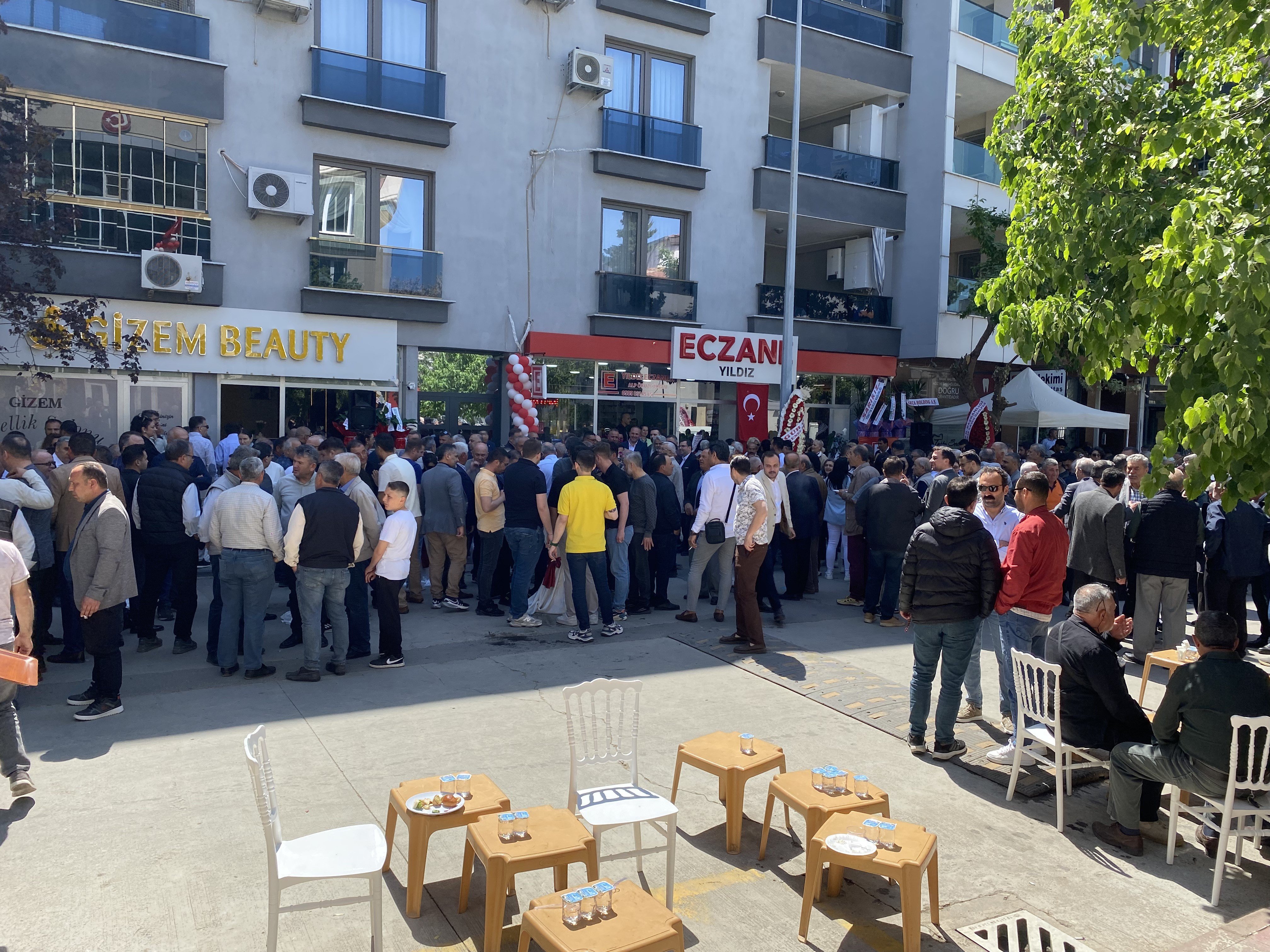 Besim Amcanız Gibi Siyasete Girmeyin, Işinizi Sevin. (7)