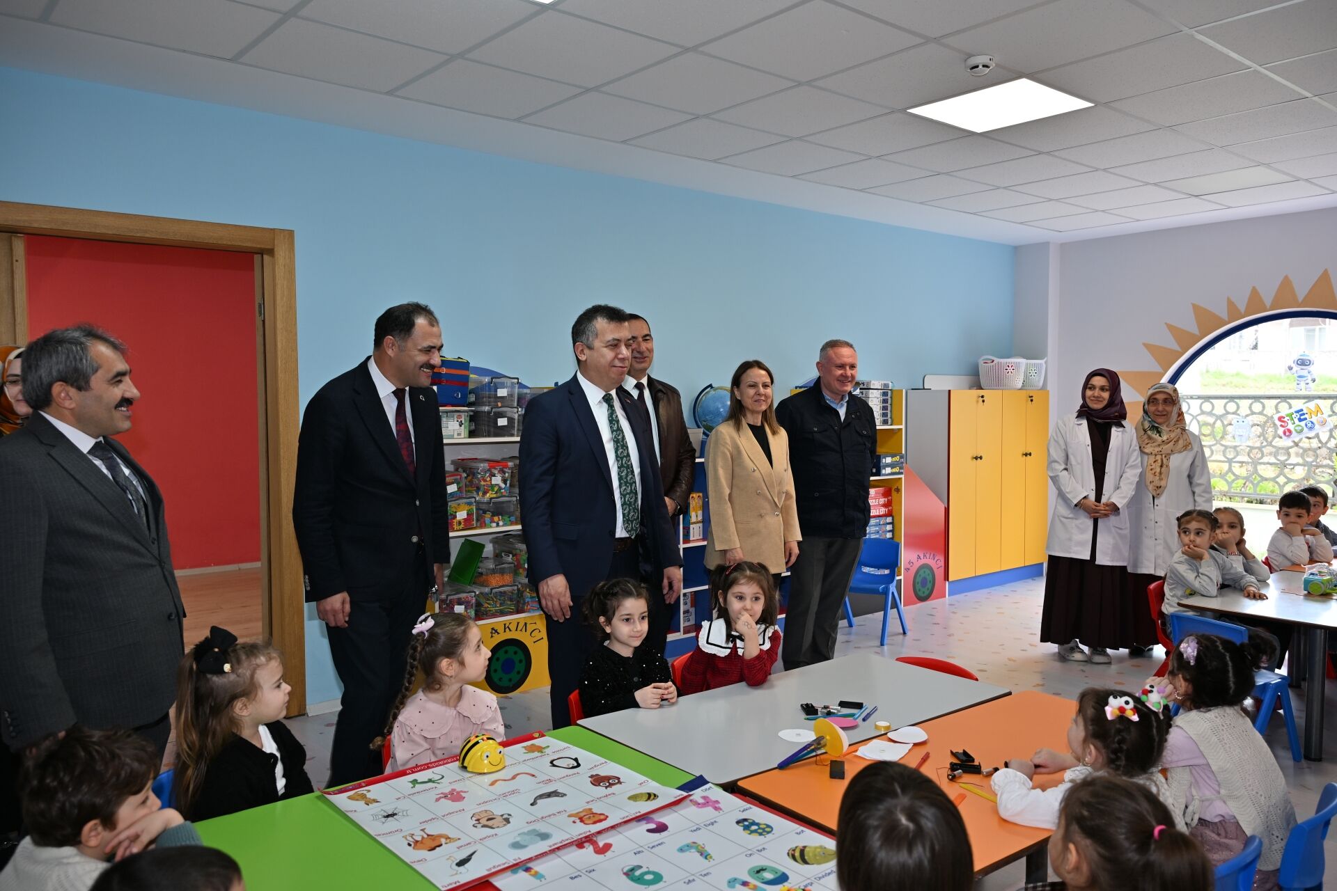 Manisa'da minik öğrenciler hünerlerini sergiledi!