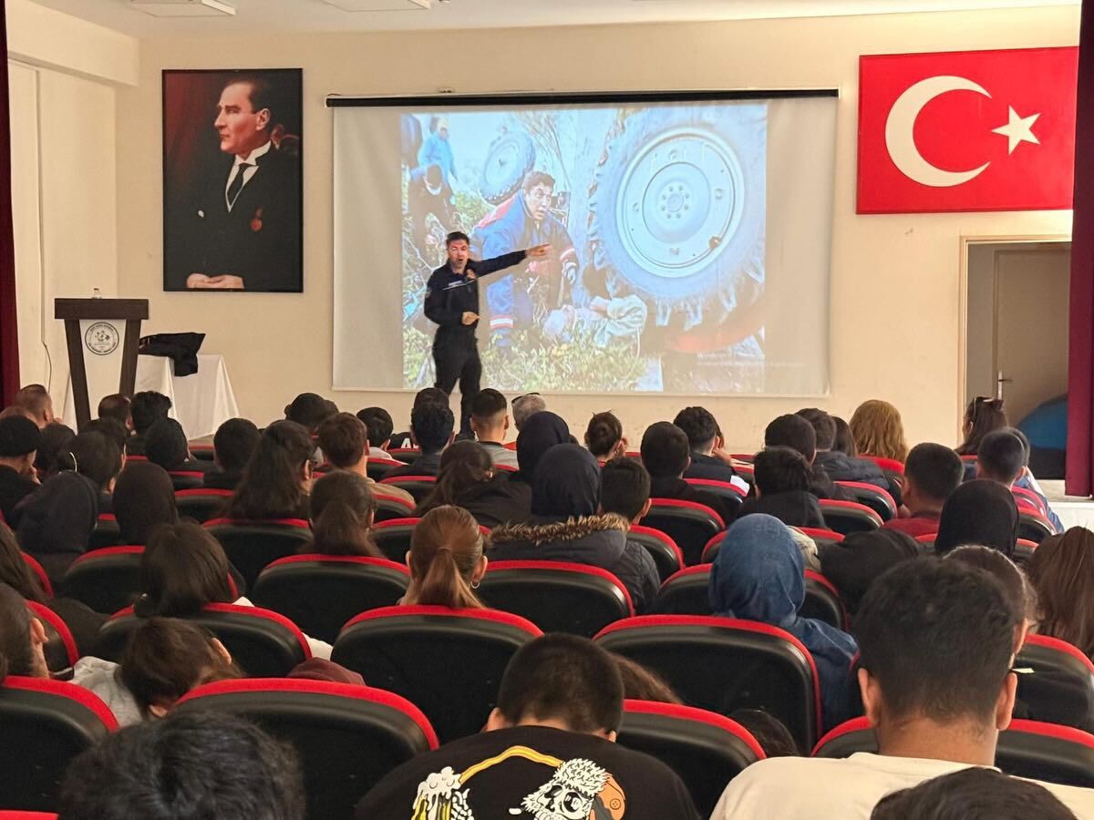 Eğitimde Afetlere Karşı Bilinçlendirme (3)