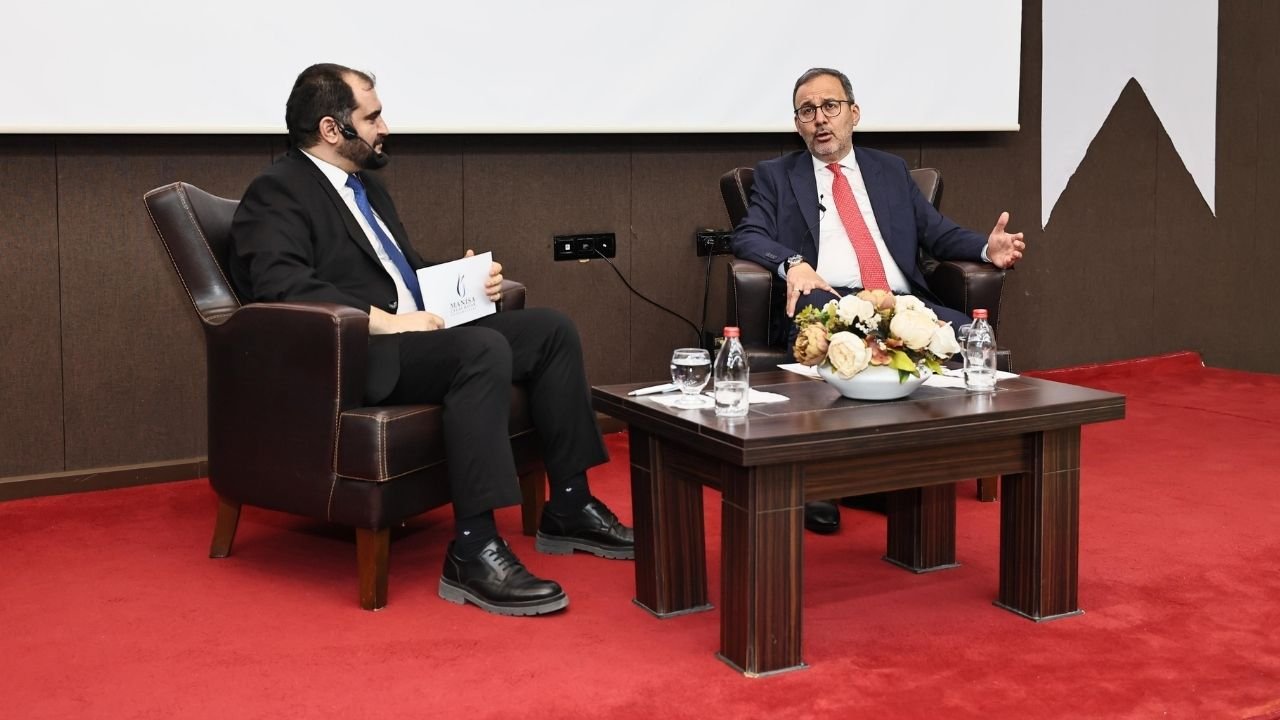 Kasapoğlu, Manisa'da Öğrenciler Ile Buluştu .2